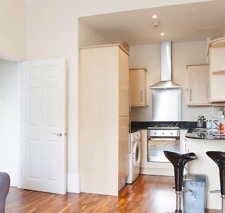 Camden Apartment A/Apartment Лондон Экстерьер фото